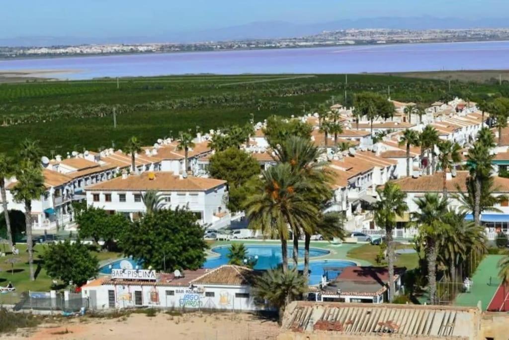 Bungalow En Los Balcones Planta Baja Manzana 5 Numero 18 Alicante Esterno foto